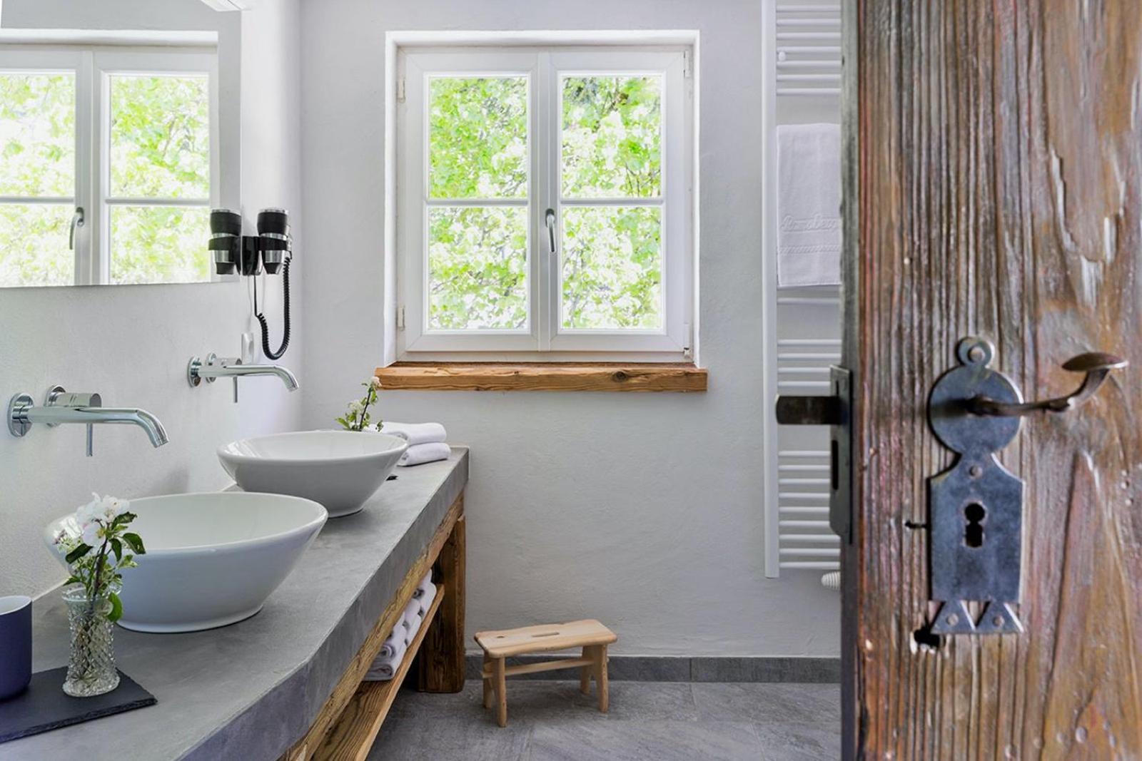 Ramsbergerhof Farm stay *